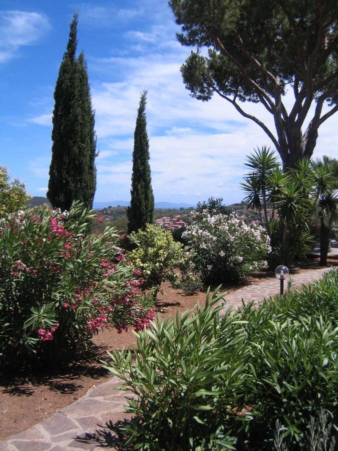 Studio-Appartment In Landhaus Mit Meerblick Porto Azzurro Exterior photo