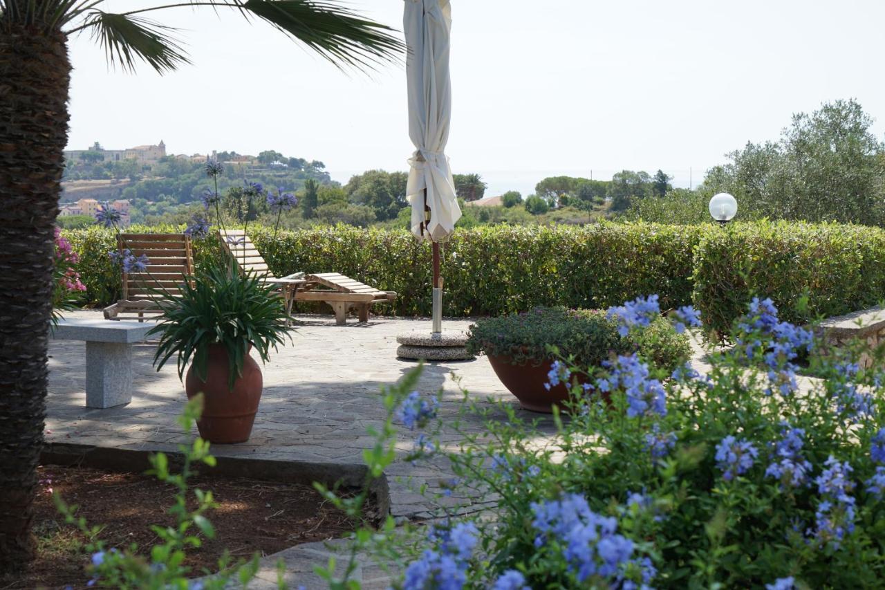 Studio-Appartment In Landhaus Mit Meerblick Porto Azzurro Exterior photo