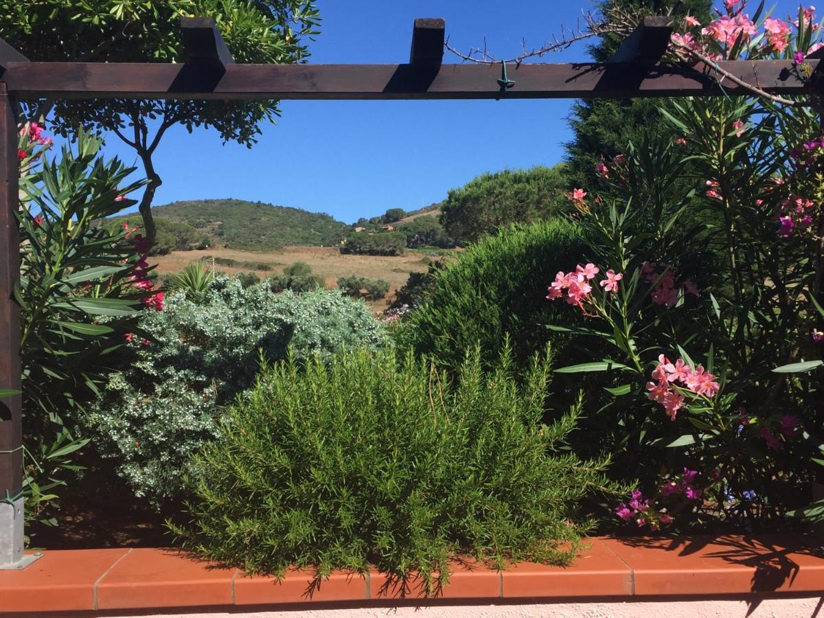 Studio-Appartment In Landhaus Mit Meerblick Porto Azzurro Exterior photo
