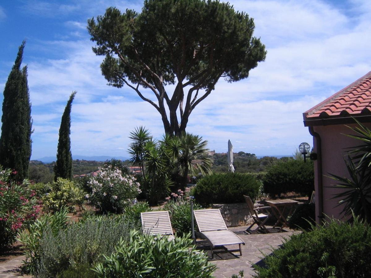Studio-Appartment In Landhaus Mit Meerblick Porto Azzurro Exterior photo